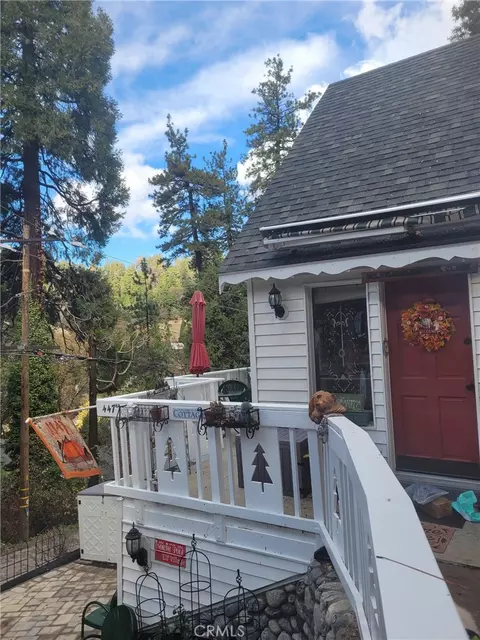447 Valley, Crestline, CA 92325