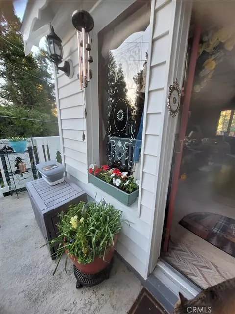 447 Valley Rd, Crestline, CA 92325 photo 7