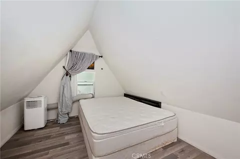 Bedroom - 311 Hemlock, Lake Arrowhead, CA 92352 photo 4 of 4