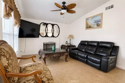 2949 Spruce St, Rialto, CA 92376 photo 6