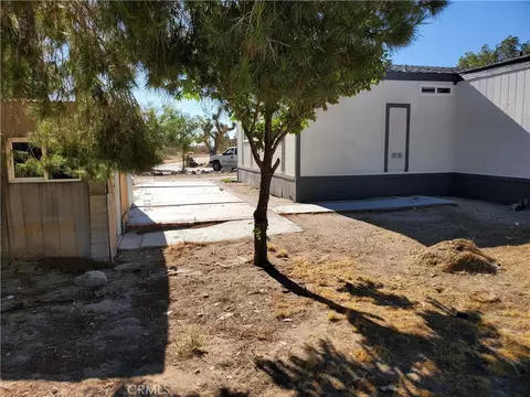 9870 Cody, Lucerne Valley, CA 92356 photo 4