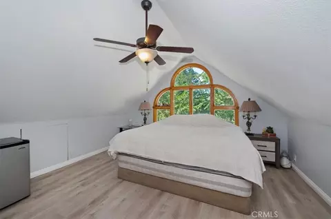 Bedroom - 23869 Wildwood, Crestline, CA 92325 photo 2 of 9