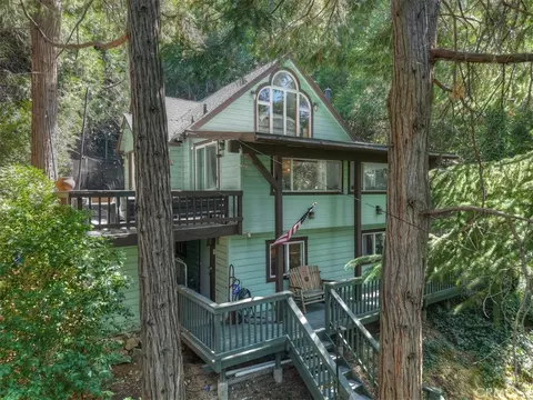 23869 Wildwood, Crestline, CA 92325