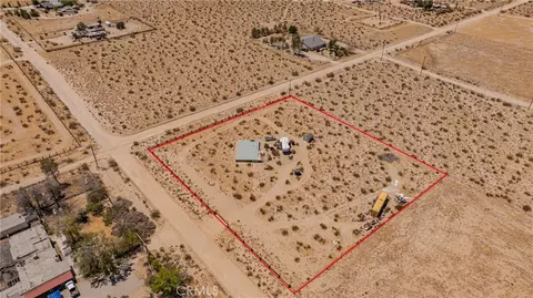 35330 Foothill Rd, Lucerne Valley, CA 92356 photo 3