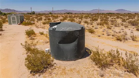 35330 Foothill Rd, Lucerne Valley, CA 92356 photo 12