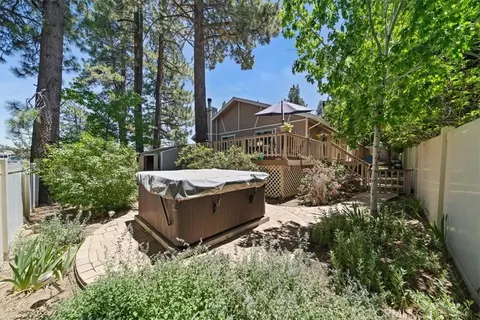Exterior - 41775 Garstin, Big Bear Lake, CA 92315 photo 12 of 17