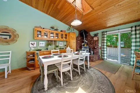 Dining - 41775 Garstin, Big Bear Lake, CA 92315 photo 4 of 4