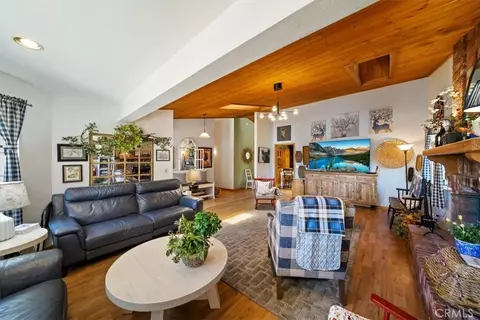Living - 41775 Garstin, Big Bear Lake, CA 92315 photo 3 of 3