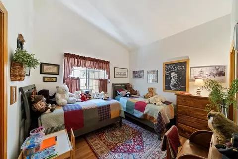 Bedroom - 41775 Garstin, Big Bear Lake, CA 92315 photo 2 of 2