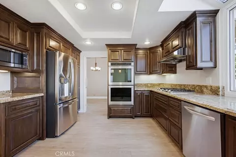 Kitchen - 1240 Jonah, Corona, CA 92882 photo 2 of 5