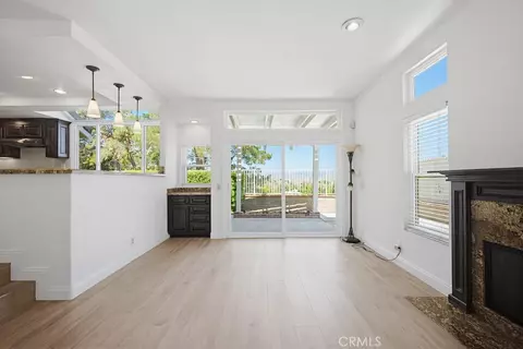 Living - 1240 Jonah, Corona, CA 92882 photo 9 of 11