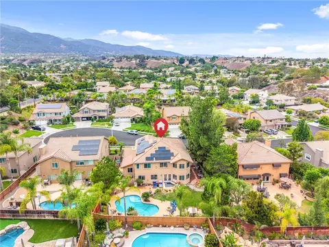 View/Area - 4015 Belfry Cir, Corona, CA 92883 photo 7 of 14