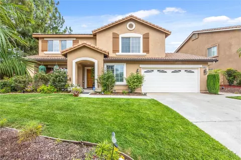Exterior - 4015 Belfry Cir, Corona, CA 92883 photo 3 of 8