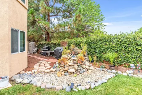 Exterior - 4015 Belfry Cir, Corona, CA 92883 photo 6 of 8