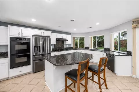 Kitchen - 4015 Belfry Cir, Corona, CA 92883 photo 1 of 5