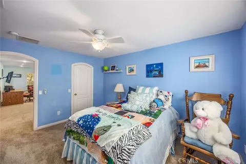 Bedroom - 4015 Belfry Cir, Corona, CA 92883 photo 6 of 10
