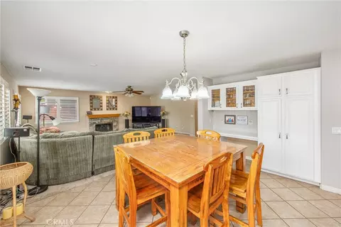Dining - 4015 Belfry Cir, Corona, CA 92883 photo 5 of 6