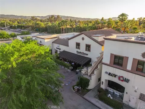 601 Ruiz St, Redlands, CA 92374 photo 3