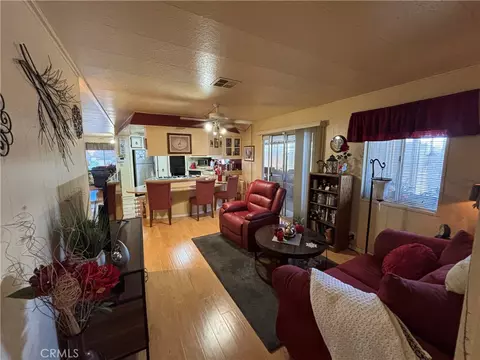 655 E Main St #101, San Jacinto, CA 92583 photo 11