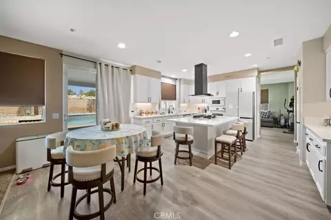 6680 Summertrail, Highland, CA 92346 photo 12