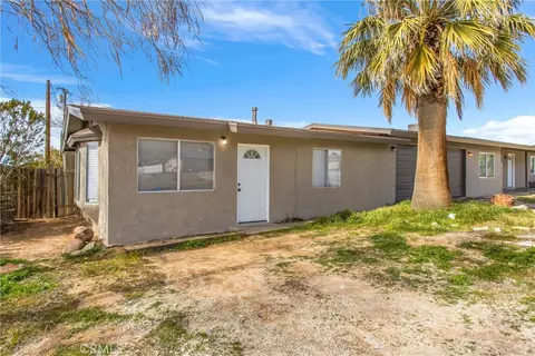 Exterior - 15944 Wintun Rd, Apple Valley, CA 92307 photo 6 of 6
