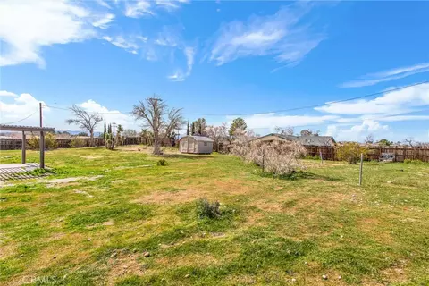 Exterior - 15944 Wintun Rd, Apple Valley, CA 92307 photo 2 of 6