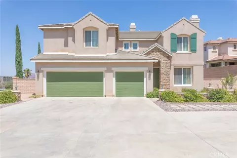 4 Via Del Fico Ct, Lake Elsinore, CA 92532