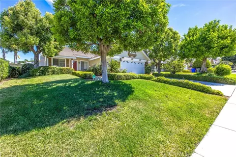Exterior - 33542 Pecan, Yucaipa, CA 92399 photo 6 of 7