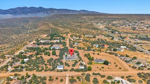 View/Area - 10271 Clover, Hesperia, CA 92344 photo 12 of 12
