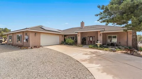Exterior - 10271 Clover, Hesperia, CA 92344 photo 9 of 9