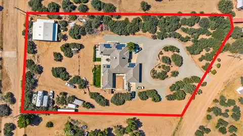 View/Area - 10271 Clover, Hesperia, CA 92344 photo 1 of 12