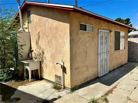 Exterior - 14547 Mission St, Cabazon, CA 92230 photo 5 of 5