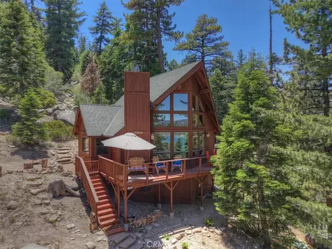 163 Ice Box Ln, Big Bear Lake, CA 92315