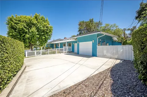 Exterior - 505 Marilyn Ln, Redlands, CA 92373 photo 4 of 13