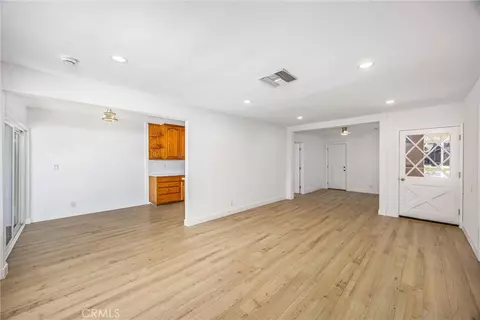 Living - 634 E Pioneer, Redlands, CA 92374 photo 6 of 8