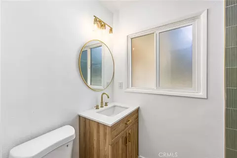 Bath - 634 E Pioneer, Redlands, CA 92374 photo 3 of 3