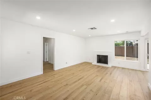 Living - 634 E Pioneer, Redlands, CA 92374 photo 7 of 8