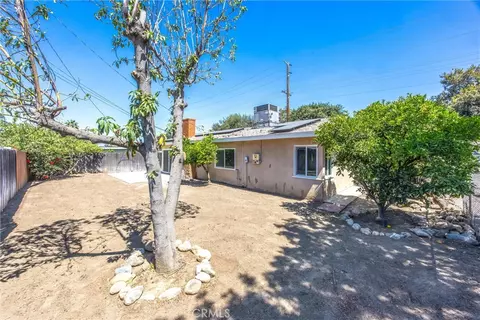 Exterior - 634 E Pioneer, Redlands, CA 92374 photo 6 of 7