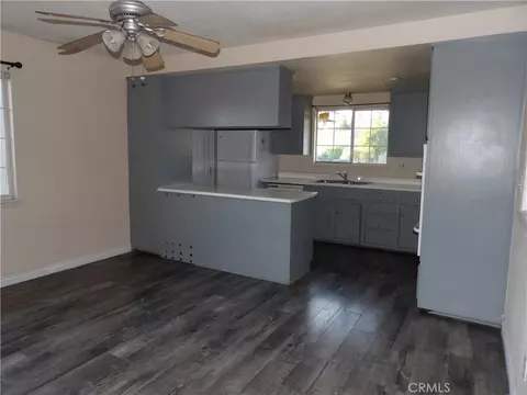 27123 Stratford St, Highland, CA 92346 photo 4