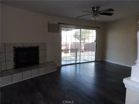 27123 Stratford St, Highland, CA 92346 photo 5