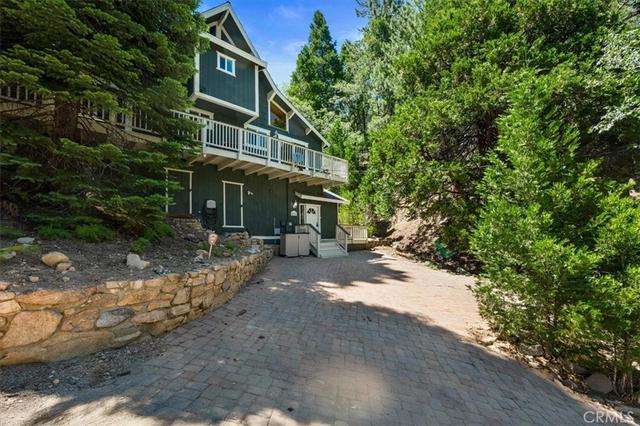 30942 Old City Crk, Running Springs, CA 92382