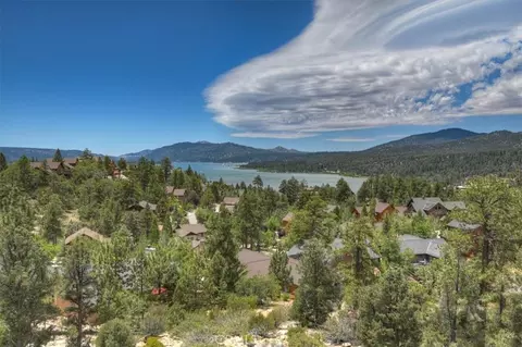 438 Starlight Cir, Big Bear Lake, CA 92315 photo 10