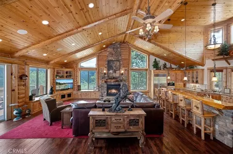 438 Starlight Cir, Big Bear Lake, CA 92315 photo 17
