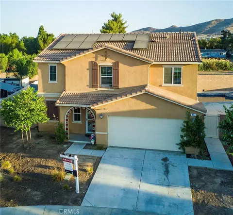 457 Cimarron, Perris, CA 92570