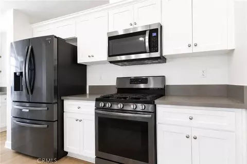 Kitchen - 457 Cimarron, Perris, CA 92570 photo 4 of 4