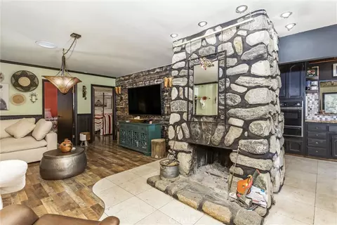 Living - 40940 Pine Dr, Forest Falls, CA 92339 photo 4 of 5