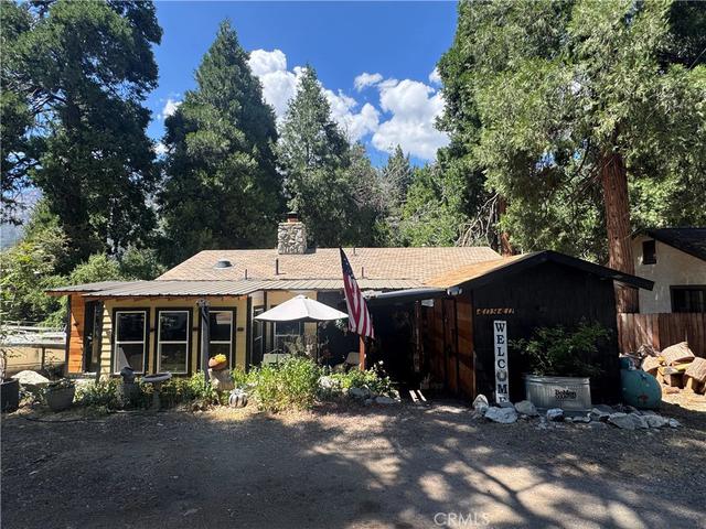 40940 Pine Dr, Forest Falls, CA 92339