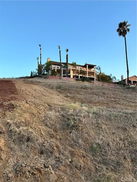 0 Harvey, Riverside, CA 92503 photo 2