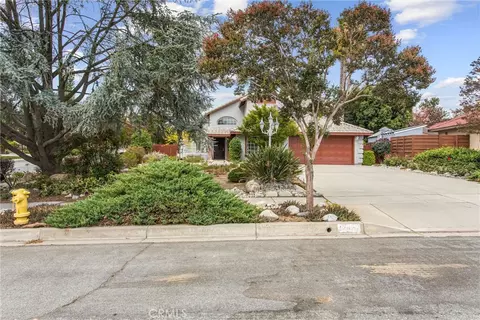 Exterior - 12823 Daisy Ct, Yucaipa, CA 92399 photo 3 of 11