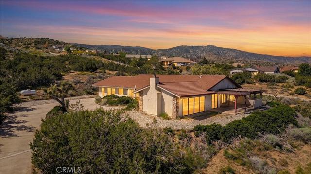 2929 Snow Line Dr, Pinon Hills, CA 92372